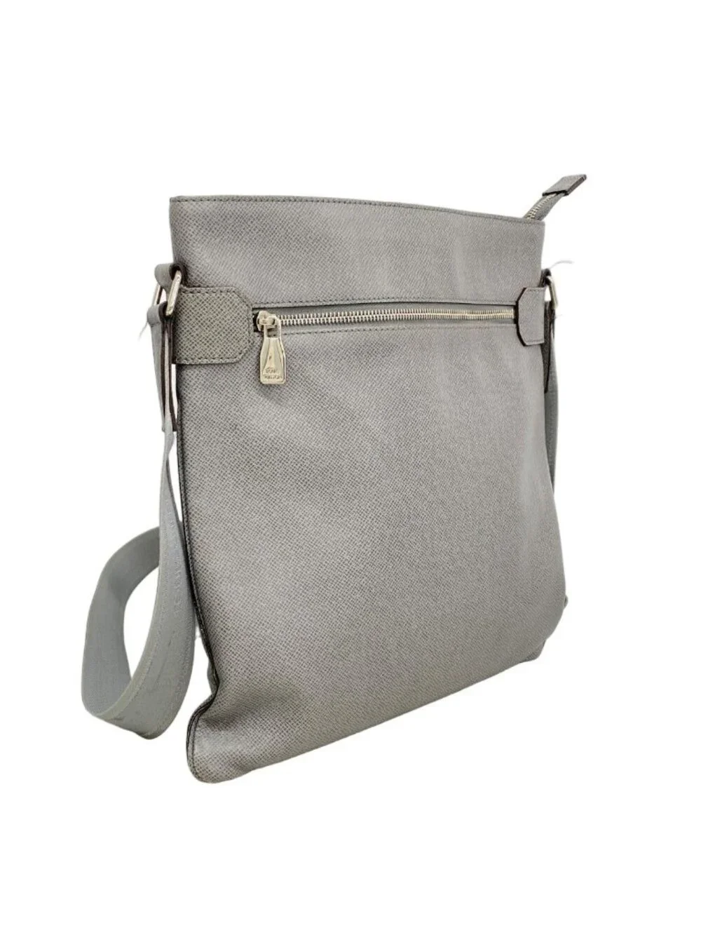 Louis Vuitton Shoulder Bag Taiga Sasha Glacier
